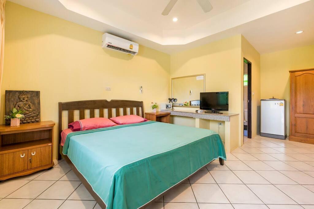 Baan Coconut Vila Bang Tao Beach  Exterior foto